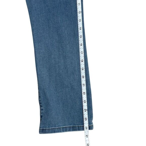 GUC Joe's Jeans Women’s Size 30 Distressed Bootcut Ankle Blue Jeans - Picture 6 of 6